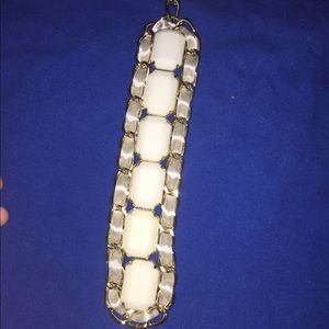 White ribbon and chain stone bracelet